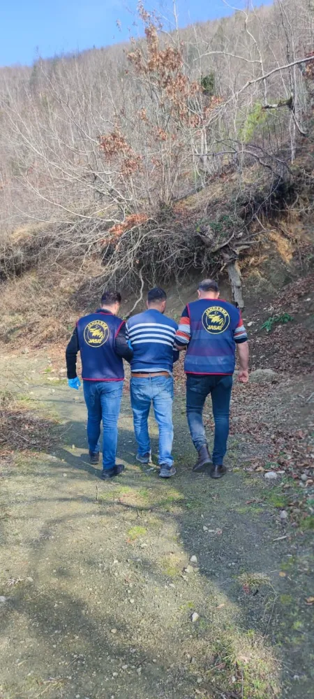 Kan donduran cinayette katil zanlısının yasak aşktan dünyaya gelen çocuklarını öldürdüğü ortaya çıktı