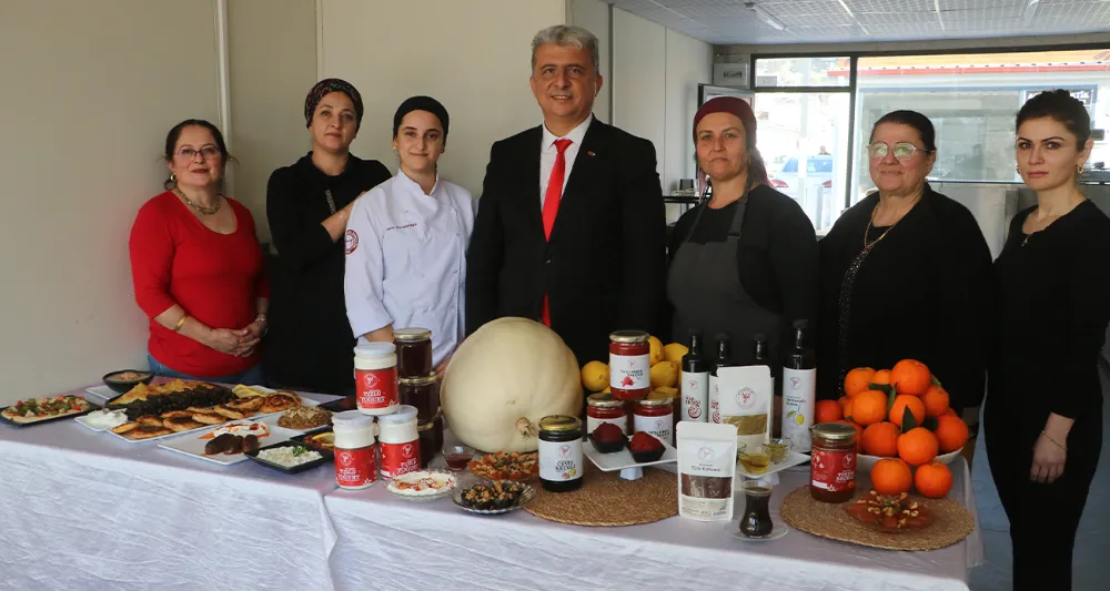 El ele veren afetzede kadınlar devlet desteğiyle hayata tutundular