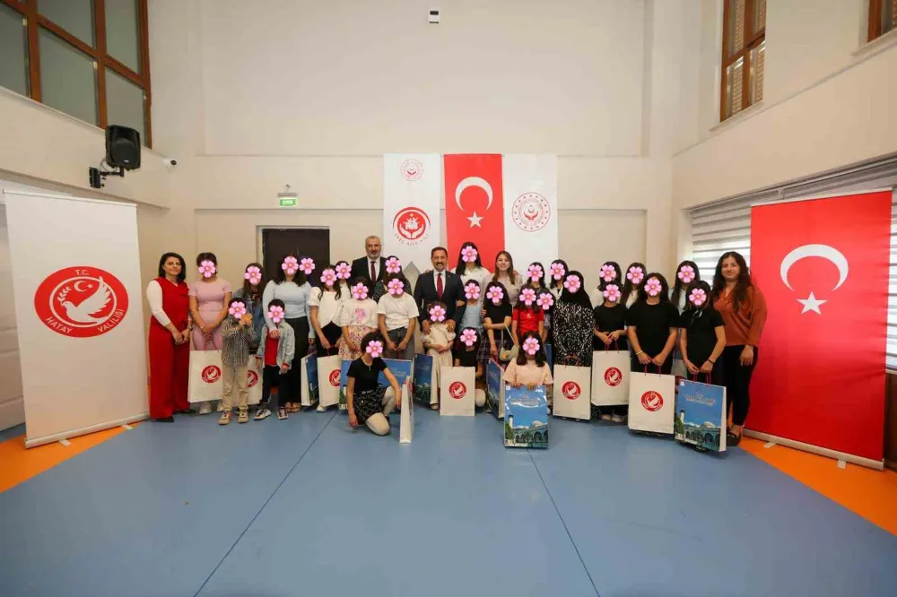 Vali Masatlı, sevgi evlerinde yaşayan çocukların bayram sevincine ortak oldu